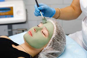 Косметологическая чистка лица